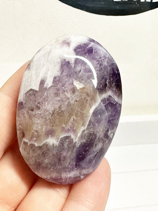 Dream Amethyst Palm Stones